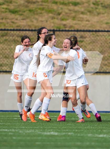 Thumbnail 2 in Stone Ridge Christian vs. Summerville (CIF SJS D6 Final) photogallery.