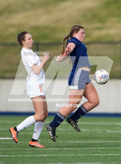 Thumbnail 2 in Stone Ridge Christian vs. Summerville (CIF SJS D6 Final) photogallery.