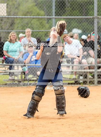 Thumbnail 2 in Washington vs. John A. Holmes (DH Conley Easter Tournament) photogallery.