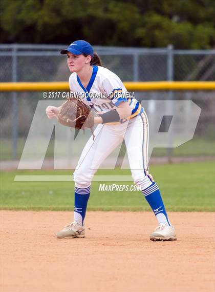 Thumbnail 3 in Washington vs. John A. Holmes (DH Conley Easter Tournament) photogallery.