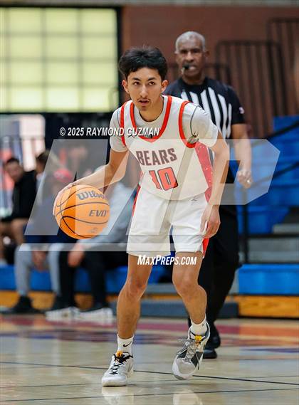 Thumbnail 1 in Sunnyside vs. Selma photogallery.