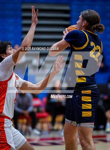 Thumbnail 3 in Sunnyside vs. Selma photogallery.