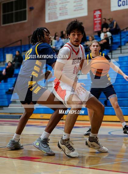 Thumbnail 2 in Sunnyside vs. Selma photogallery.