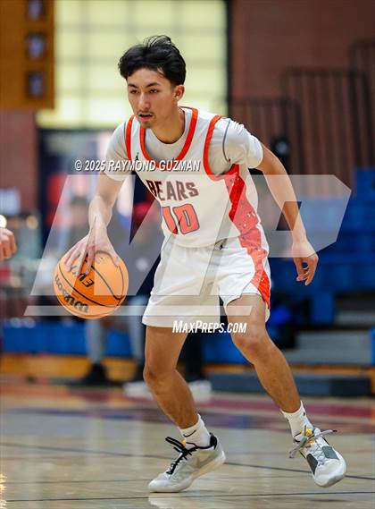 Thumbnail 2 in Sunnyside vs. Selma photogallery.