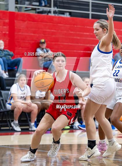 Thumbnail 3 in Cleburne County vs. Piedmont photogallery.