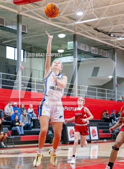 Thumbnail 2 in Cleburne County vs. Piedmont photogallery.