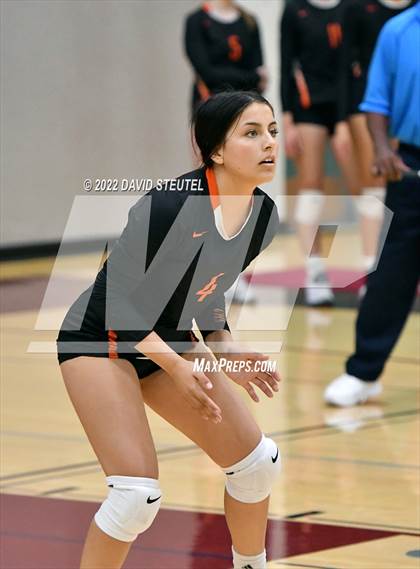 Thumbnail 1 in Vacaville vs. Whitney (CIF SJS D2 Final) photogallery.
