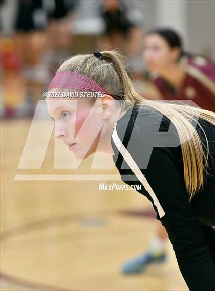 Thumbnail 3 in Vacaville vs. Whitney (CIF SJS D2 Final) photogallery.