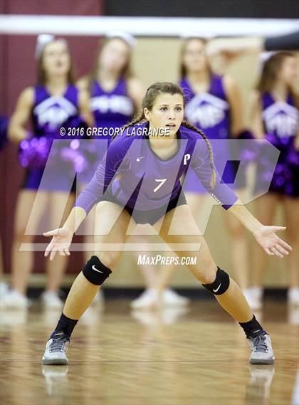 Thumbnail 3 in Paschal vs. Fossil Ridge  photogallery.