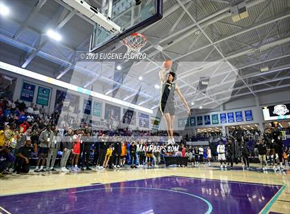 Thumbnail 3 in Slam Dunk Contest (City of Palms Classic) photogallery.