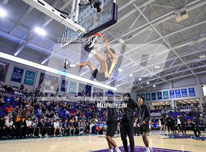 Thumbnail 1 in Slam Dunk Contest (City of Palms Classic) photogallery.