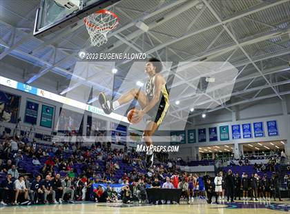 Thumbnail 1 in Slam Dunk Contest (City of Palms Classic) photogallery.