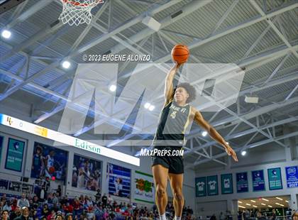Thumbnail 3 in Slam Dunk Contest (City of Palms Classic) photogallery.