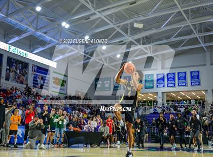 Thumbnail 2 in Slam Dunk Contest (City of Palms Classic) photogallery.