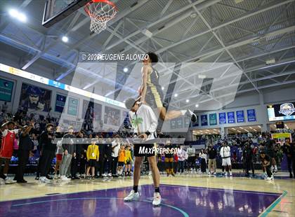 Thumbnail 2 in Slam Dunk Contest (City of Palms Classic) photogallery.