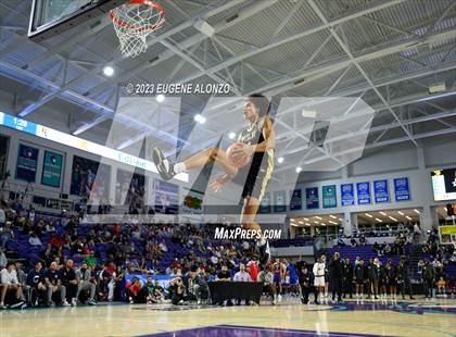 Thumbnail 2 in Slam Dunk Contest (City of Palms Classic) photogallery.
