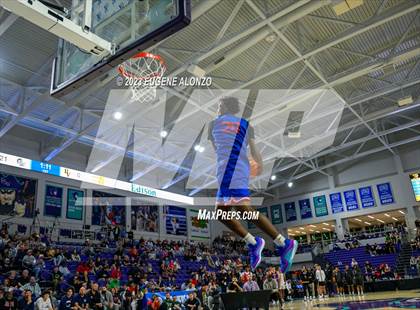 Thumbnail 2 in Slam Dunk Contest (City of Palms Classic) photogallery.