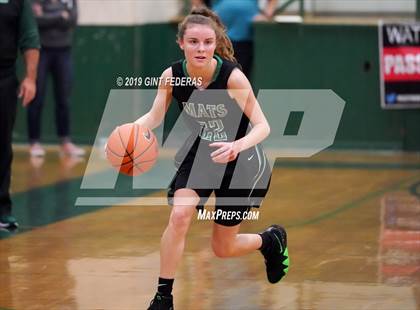 Thumbnail 3 in Miramonte vs. Folsom (Elite is Earned New Year Classic) photogallery.
