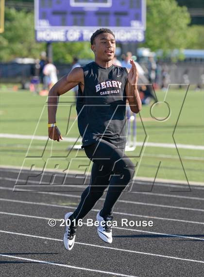 Thumbnail 1 in SoMeck 8 Boys Conference Championship photogallery.