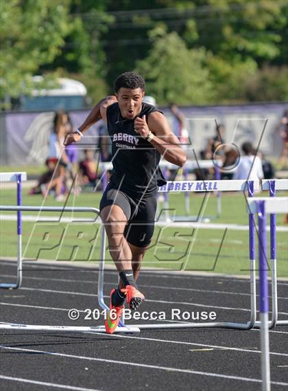 Thumbnail 3 in SoMeck 8 Boys Conference Championship photogallery.