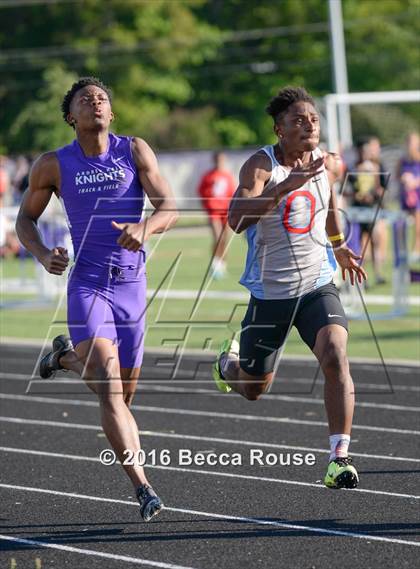 Thumbnail 3 in SoMeck 8 Boys Conference Championship photogallery.