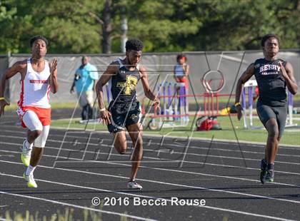 Thumbnail 3 in SoMeck 8 Boys Conference Championship photogallery.