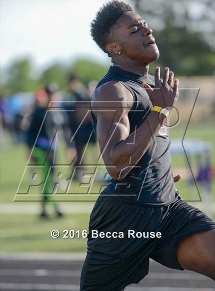 Thumbnail 3 in SoMeck 8 Boys Conference Championship photogallery.