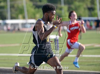 Thumbnail 2 in SoMeck 8 Boys Conference Championship photogallery.