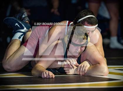 Thumbnail 2 in Lacey Township vs Point Pleasant Boro photogallery.