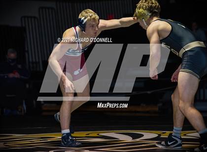 Thumbnail 2 in Lacey Township vs Point Pleasant Boro photogallery.