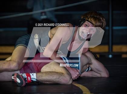 Thumbnail 2 in Lacey Township vs Point Pleasant Boro photogallery.