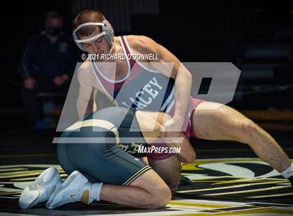 Thumbnail 3 in Lacey Township vs Point Pleasant Boro photogallery.