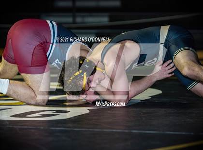 Thumbnail 3 in Lacey Township vs Point Pleasant Boro photogallery.