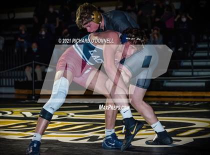 Thumbnail 3 in Lacey Township vs Point Pleasant Boro photogallery.