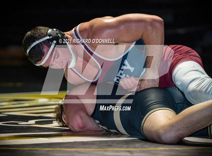 Thumbnail 2 in Lacey Township vs Point Pleasant Boro photogallery.
