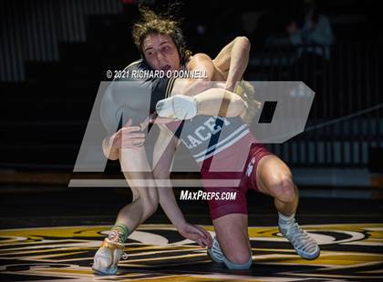 Thumbnail 3 in Lacey Township vs Point Pleasant Boro photogallery.