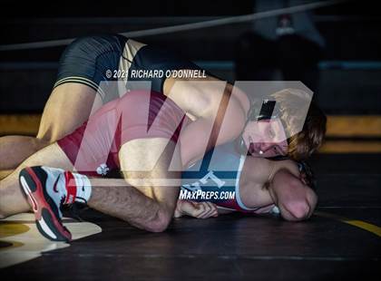 Thumbnail 1 in Lacey Township vs Point Pleasant Boro photogallery.