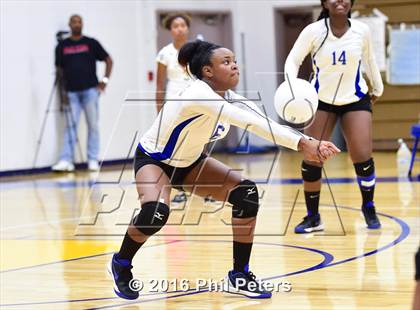 Thumbnail 1 in McDonogh vs. Stone photogallery.