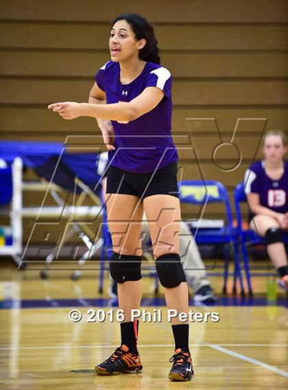 Thumbnail 2 in McDonogh vs. Stone photogallery.