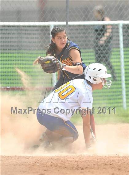 Thumbnail 2 in San Dimas vs. Cantwell-Sacred Heart (Whittier Christian Tournament) photogallery.