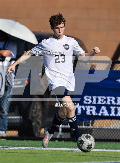 Thumbnail 2 in Sierra Canyon vs Campbell Hall photogallery.