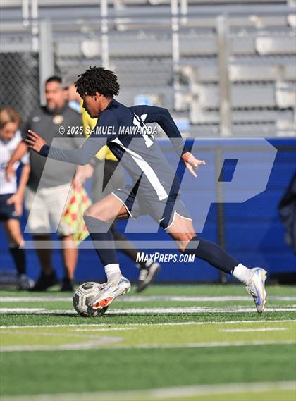 Thumbnail 2 in Sierra Canyon vs Campbell Hall photogallery.