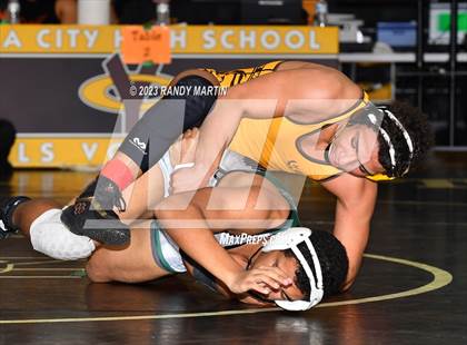 Thumbnail 1 in CVC League Finals photogallery.