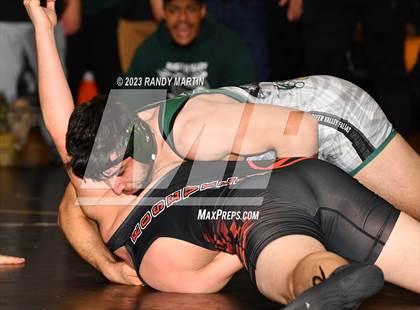 Thumbnail 3 in CVC League Finals photogallery.