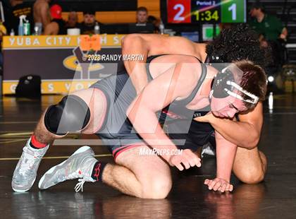 Thumbnail 2 in CVC League Finals photogallery.