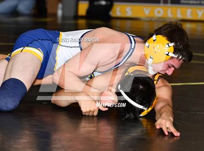 Thumbnail 2 in CVC League Finals photogallery.