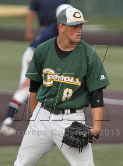 Thumbnail 1 in Seaman vs. Carroll (KSHSAA 5A Final) photogallery.