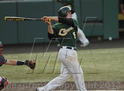 Thumbnail 1 in Seaman vs. Carroll (KSHSAA 5A Final) photogallery.