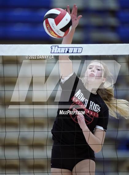 Thumbnail 1 in Northern vs. North Hagerstown (MPSSAA Class 3A Final) photogallery.