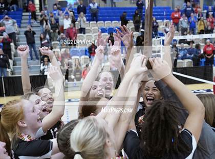 Thumbnail 2 in Northern vs. North Hagerstown (MPSSAA Class 3A Final) photogallery.